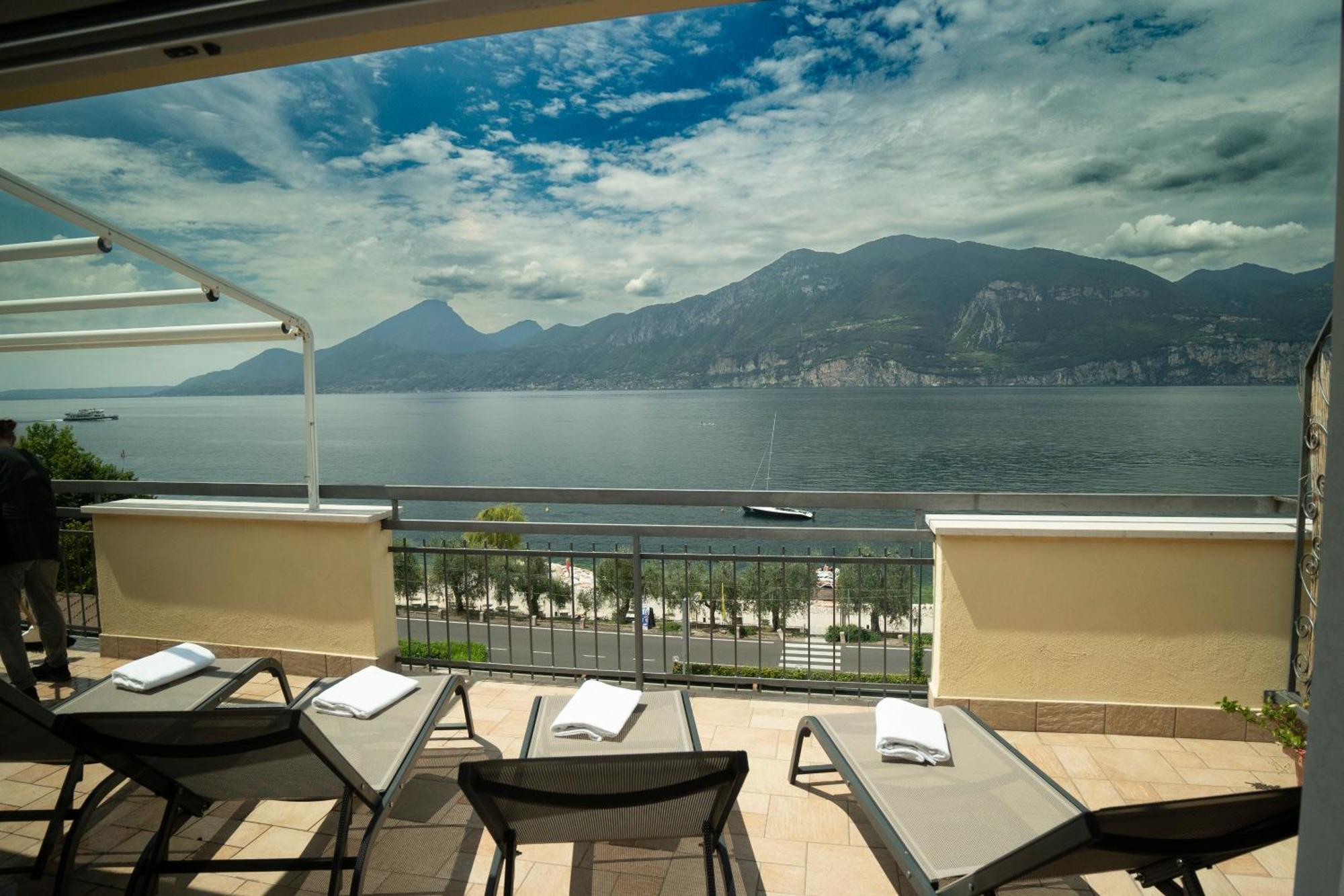 Penthouse Casa Alkea Masse Lake View Brenzone sul Garda Exterior foto